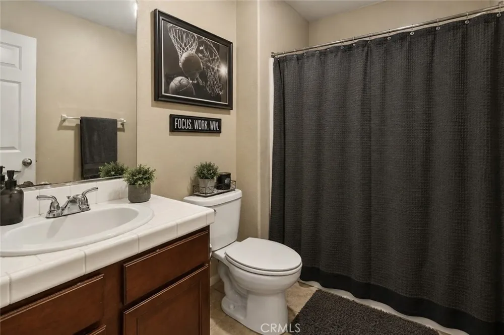 16820 Golden Bluff Riverside, CA 92503