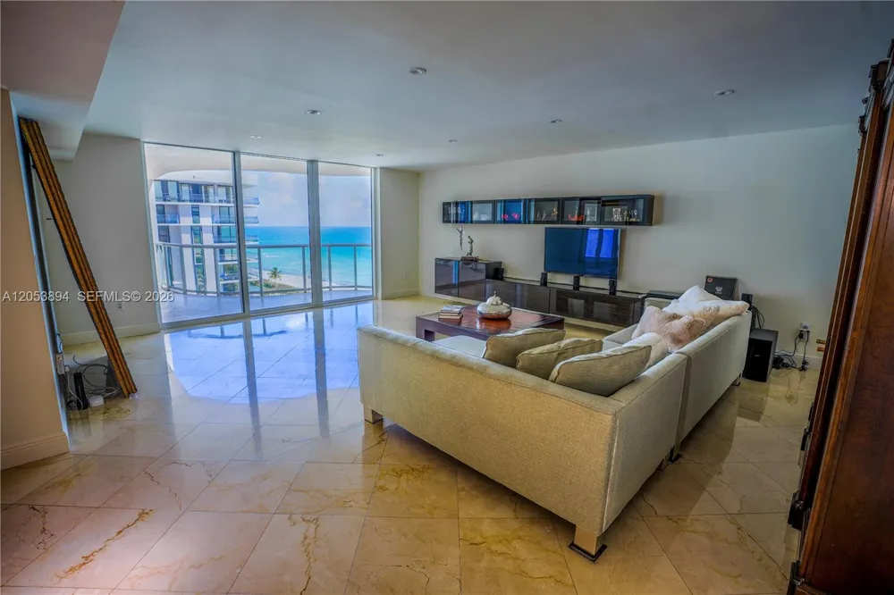 8855 Collins Ave #11B Surfside, FL 33154