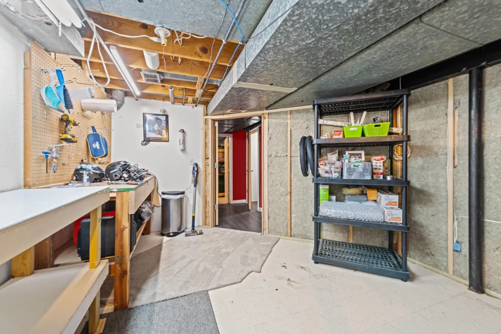 14638 Westmore Street Livonia, MI 48154