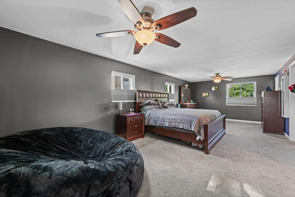 14638 Westmore Street Livonia, MI 48154