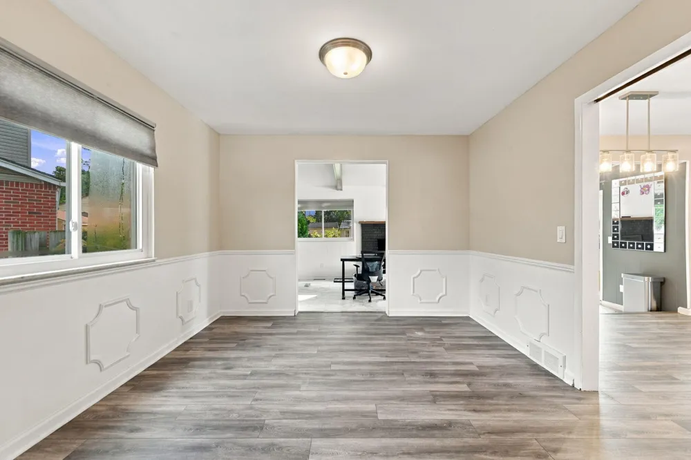 14638 Westmore Street Livonia, MI 48154