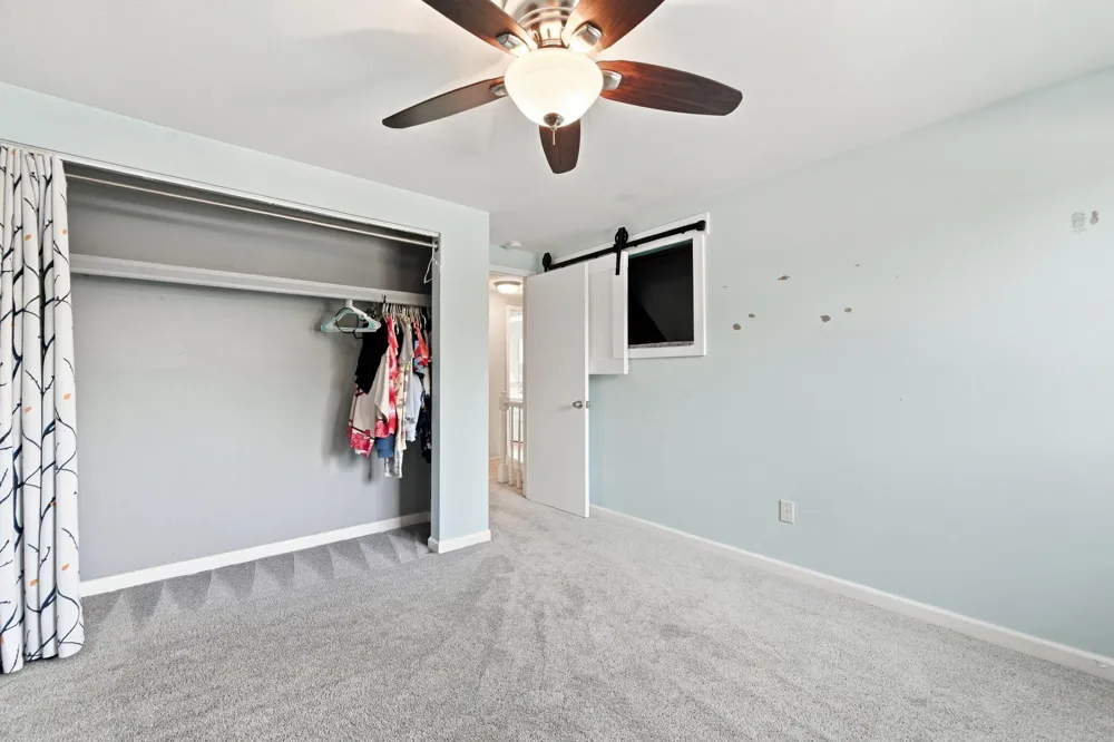 14638 Westmore Street Livonia, MI 48154