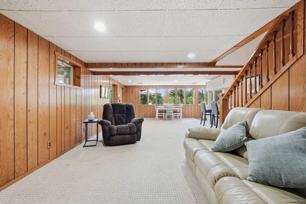 23581 210th Avenue Tustin, MI 49688