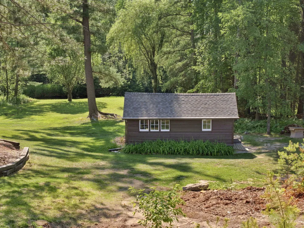 23581 210th Avenue Tustin, MI 49688