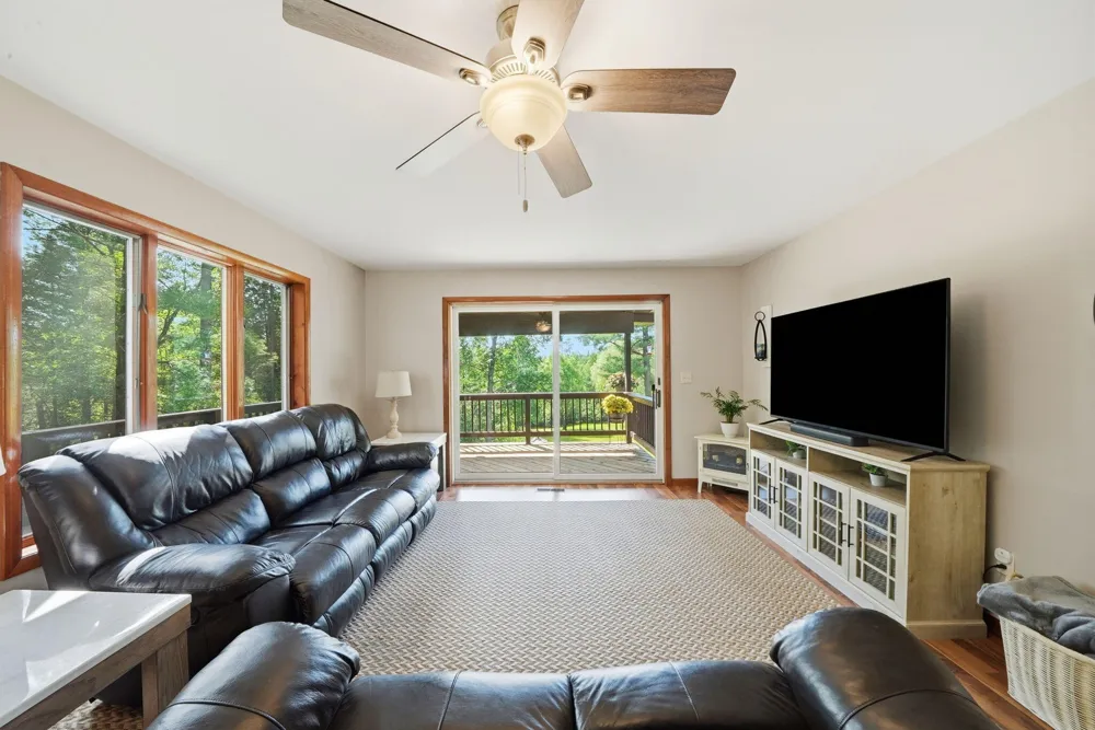 23581 210th Avenue Tustin, MI 49688