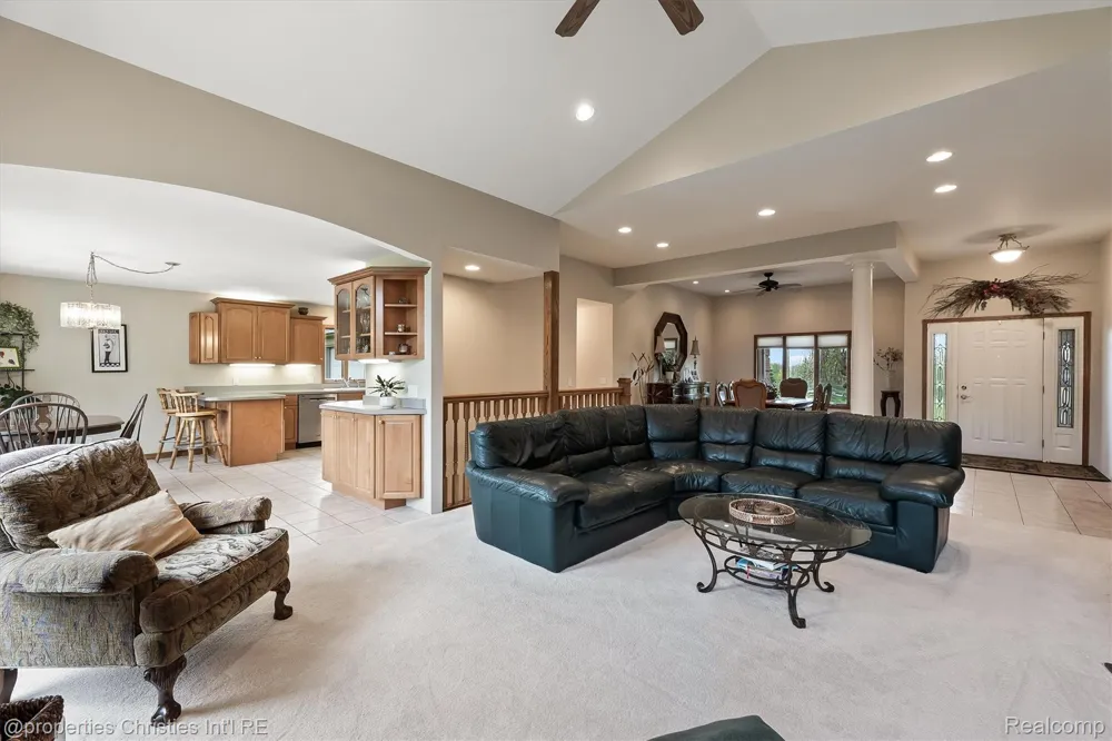 23071 Napier Road Lyon Charter Township, MI 48167