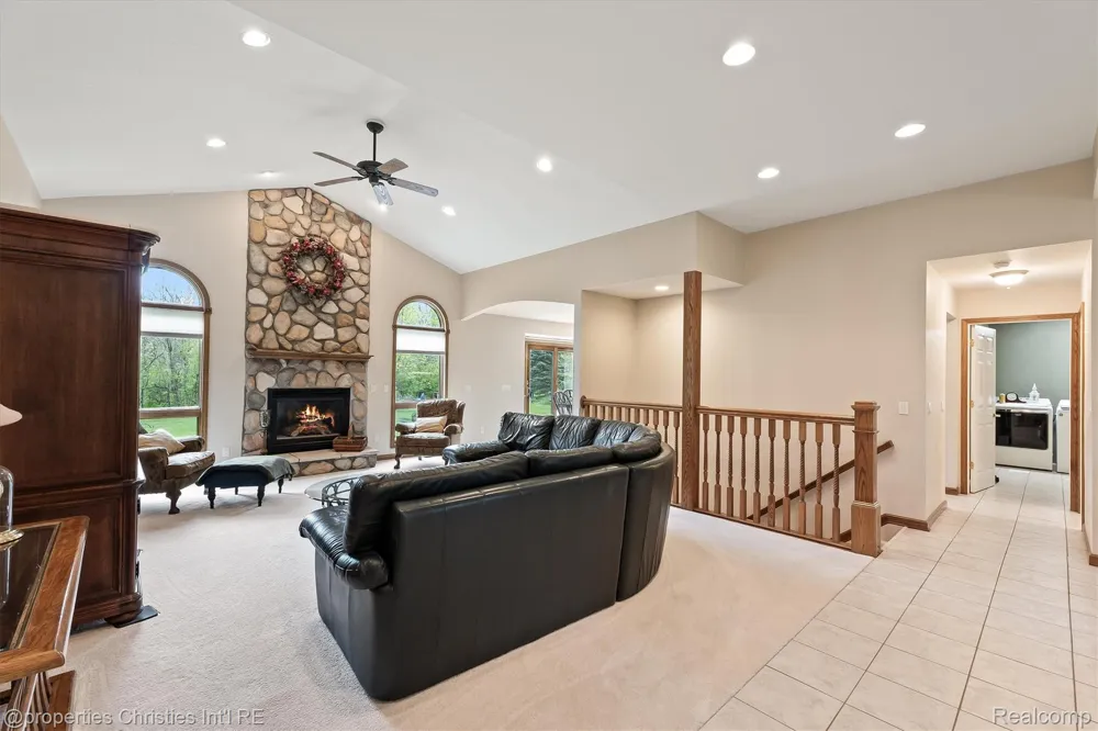 23071 Napier Road Lyon Charter Township, MI 48167