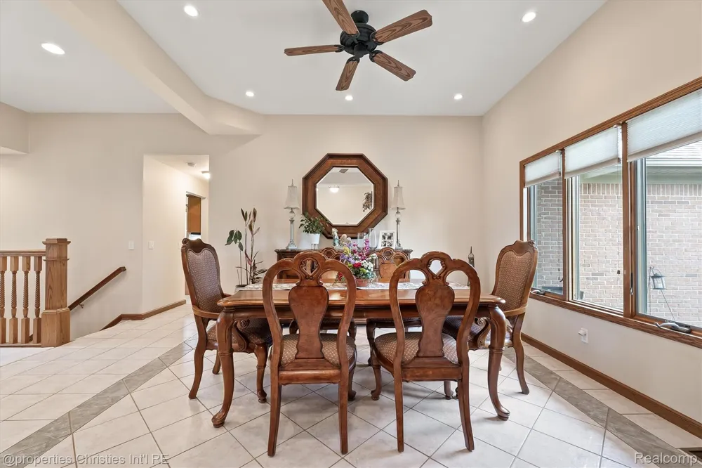 23071 Napier Road Lyon Charter Township, MI 48167