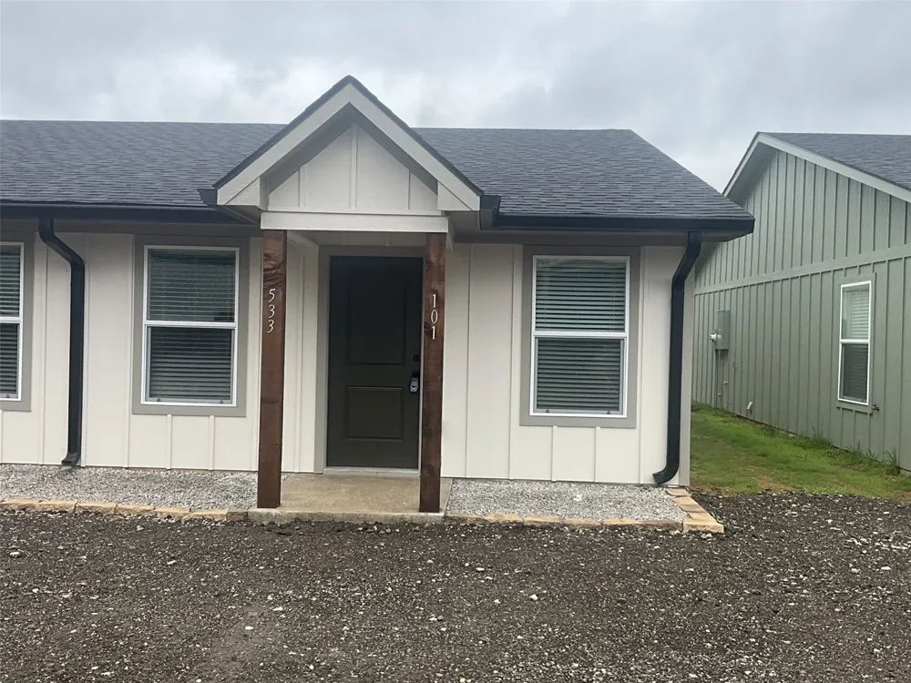 533 Bradburn Road #101 Grand Saline, TX 75140