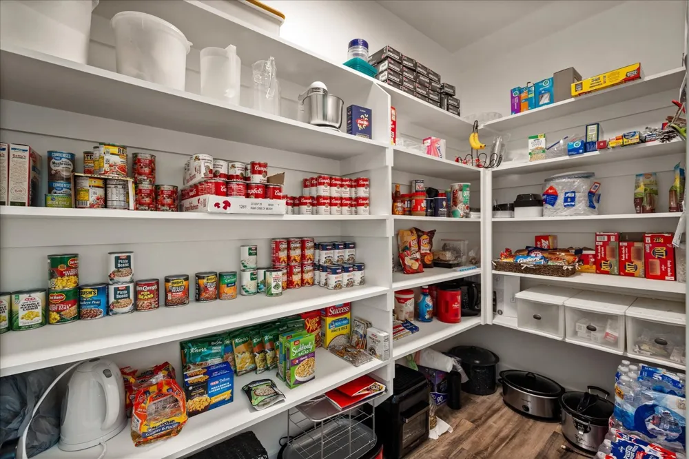 381 County Road 4945 Leonard, TX 75452