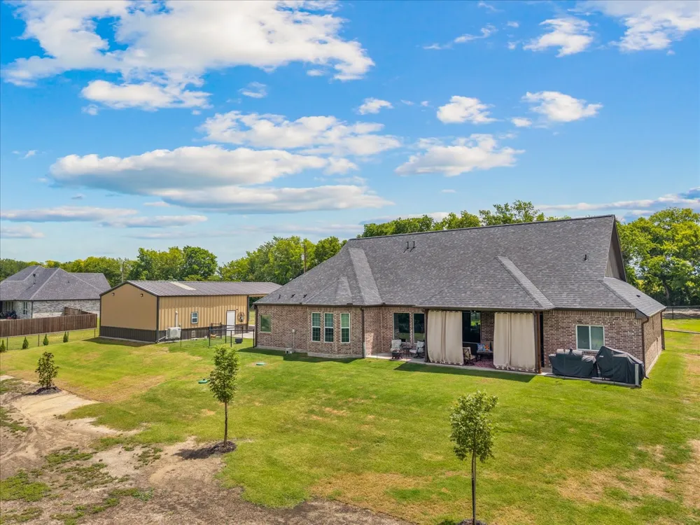 381 County Road 4945 Leonard, TX 75452