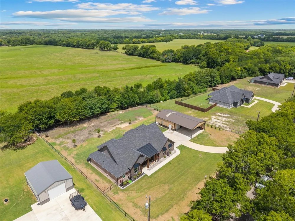 381 County Road 4945 Leonard, TX 75452