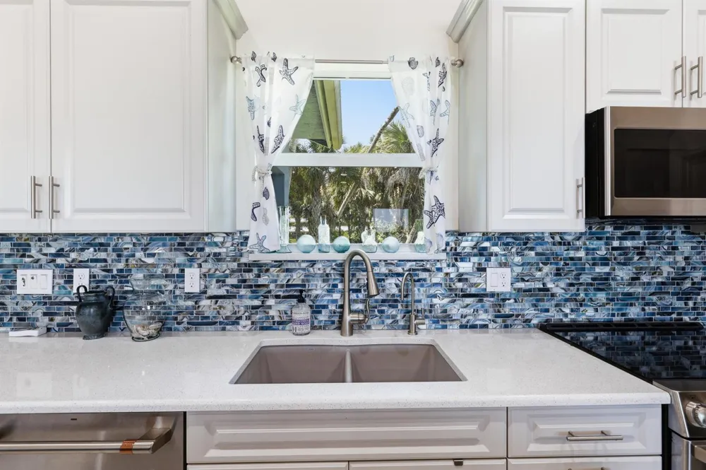 18601 Orange Avenue Fort Pierce, FL 34945