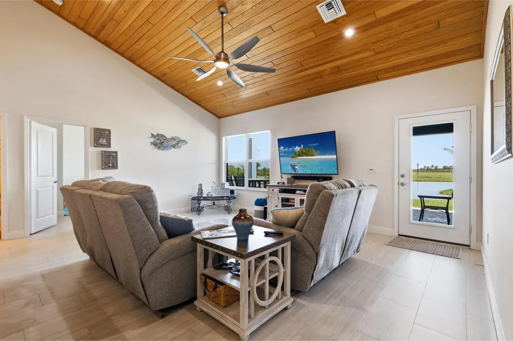 18601 Orange Avenue Fort Pierce, FL 34945