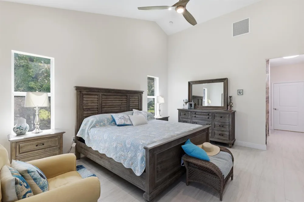 18601 Orange Avenue Fort Pierce, FL 34945
