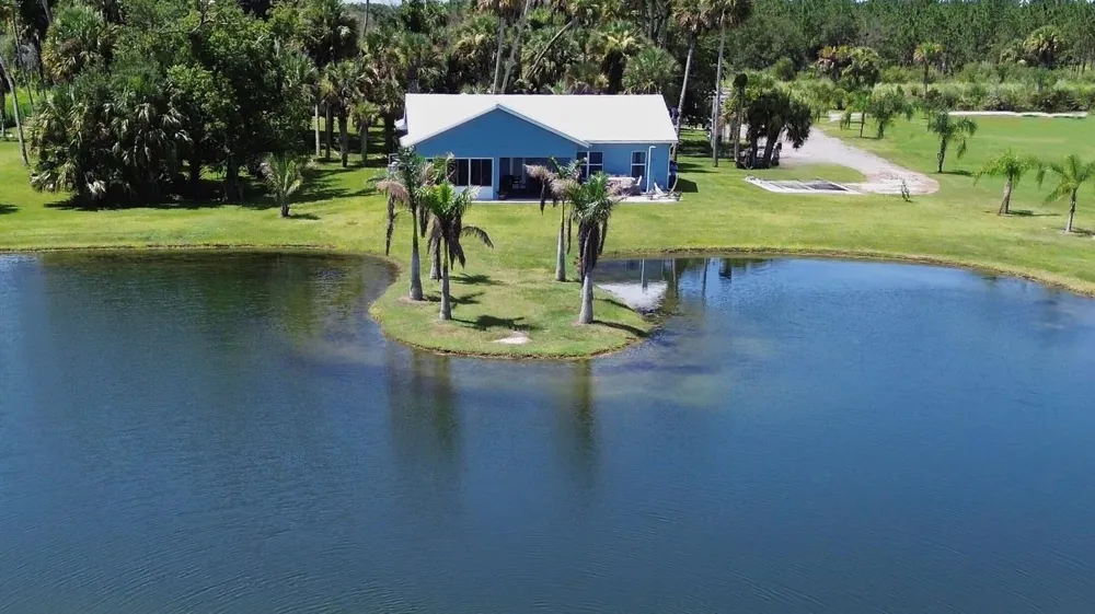 18601 Orange Avenue Fort Pierce, FL 34945