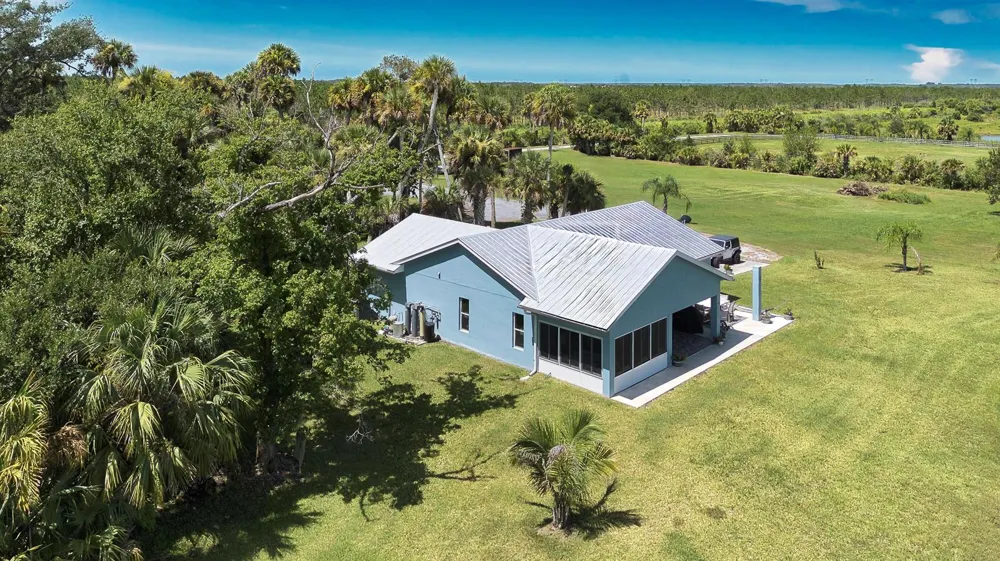 18601 Orange Avenue Fort Pierce, FL 34945