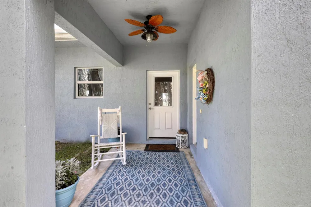 18601 Orange Avenue Fort Pierce, FL 34945