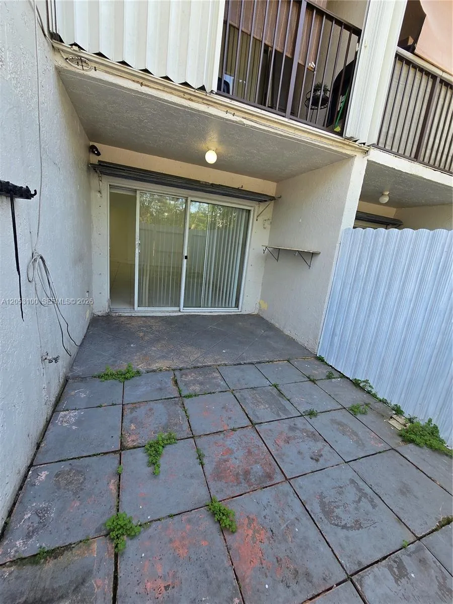 12555 NW 11th Way #103 Miami, FL 33182