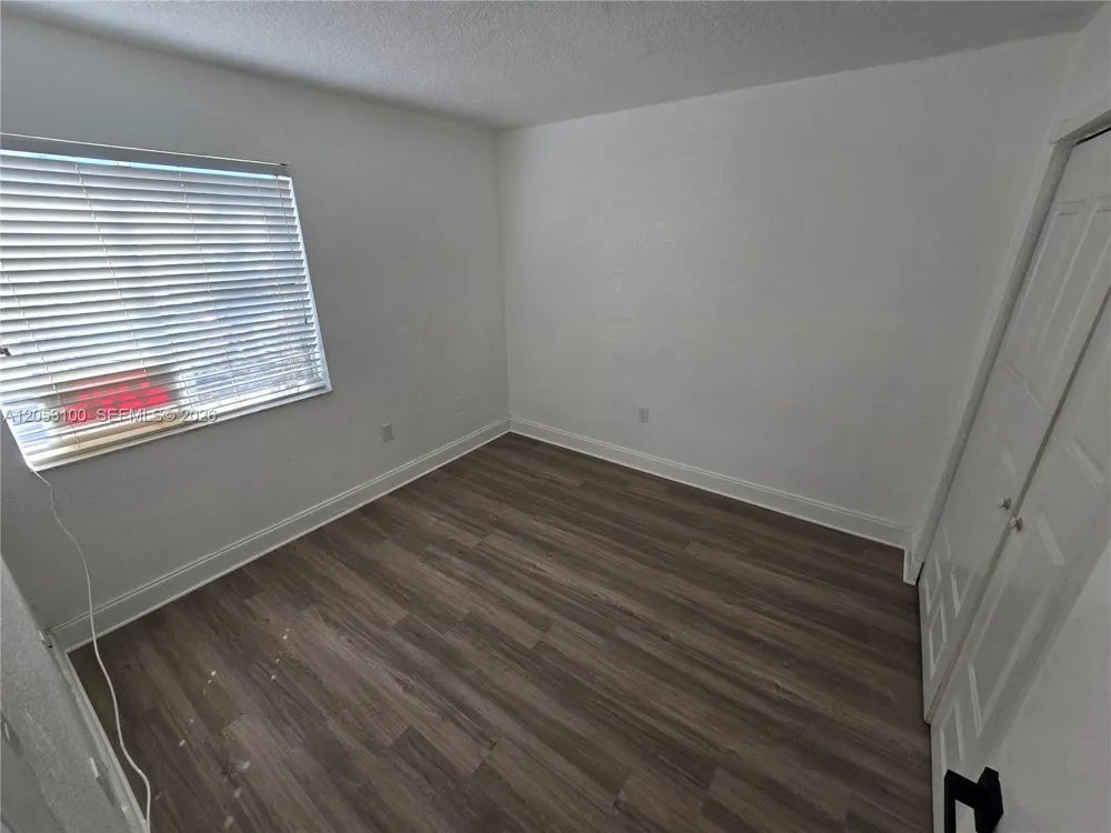 12555 NW 11th Way #103 Miami, FL 33182