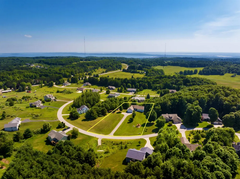 4609 Westbrook Drive Garfield Charter Township, MI 49685