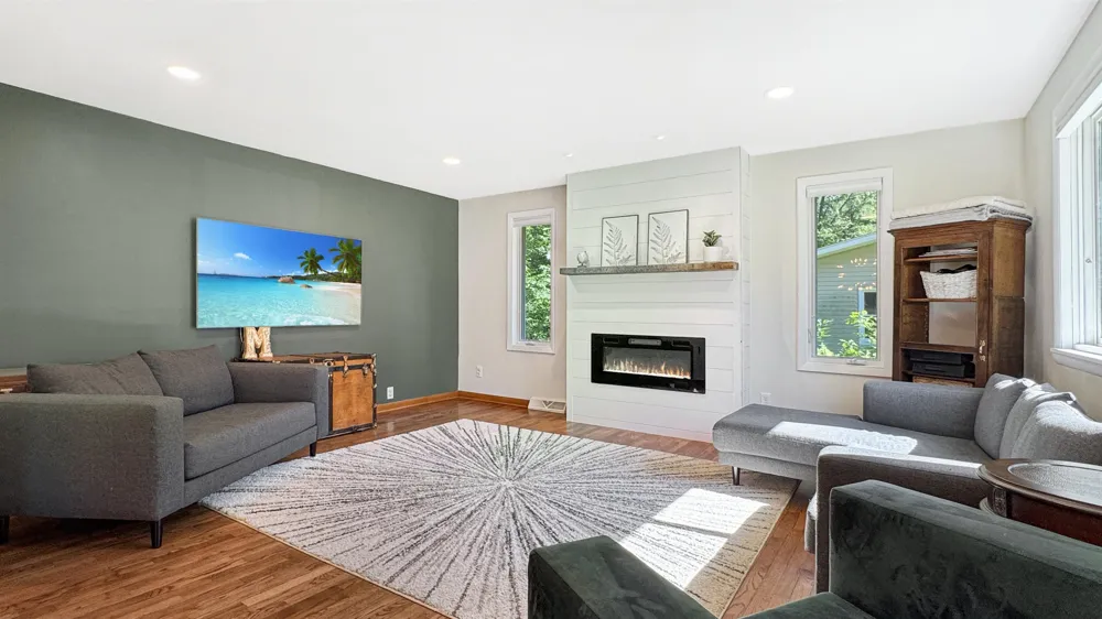226 Seneca Place Cadillac City, MI 49601