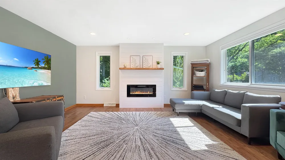 226 Seneca Place Cadillac City, MI 49601