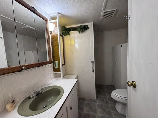 4724 Plum Valley Road NW Clearwater Township, MI 49676