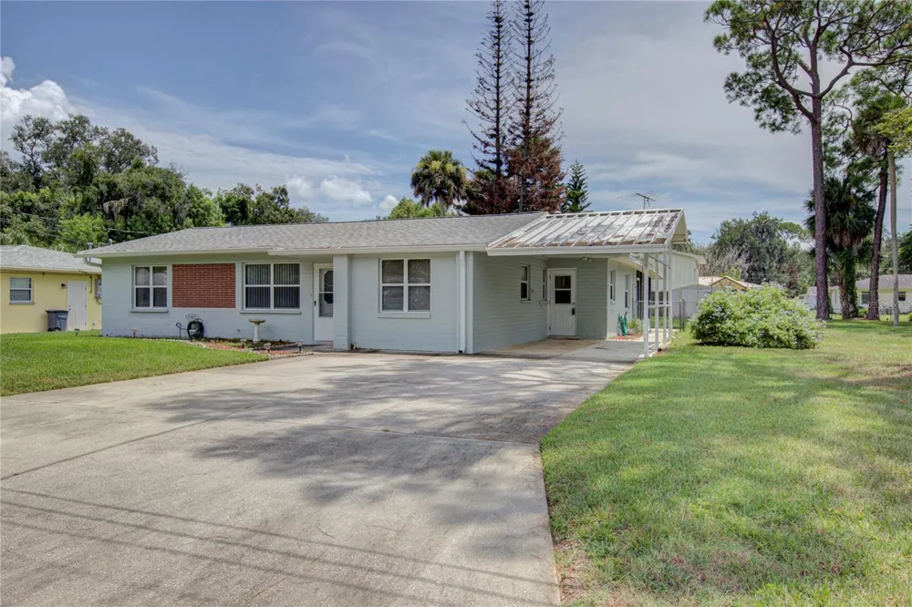 314 ROSLYN AVENUE New Smyrna Beach, FL 32168