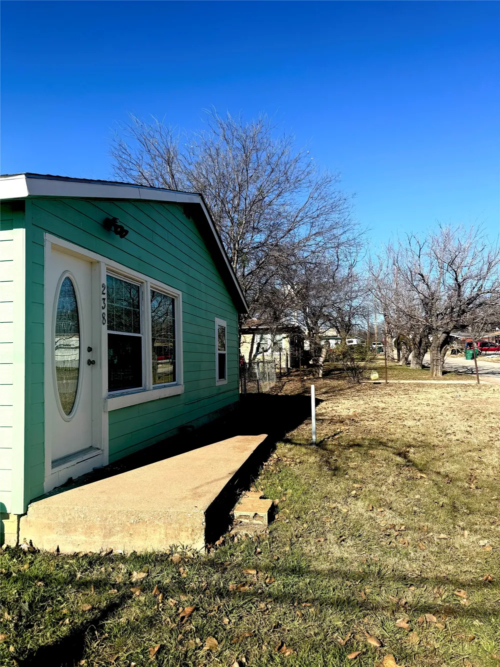 238 S 8th Street Jacksboro, TX 76458