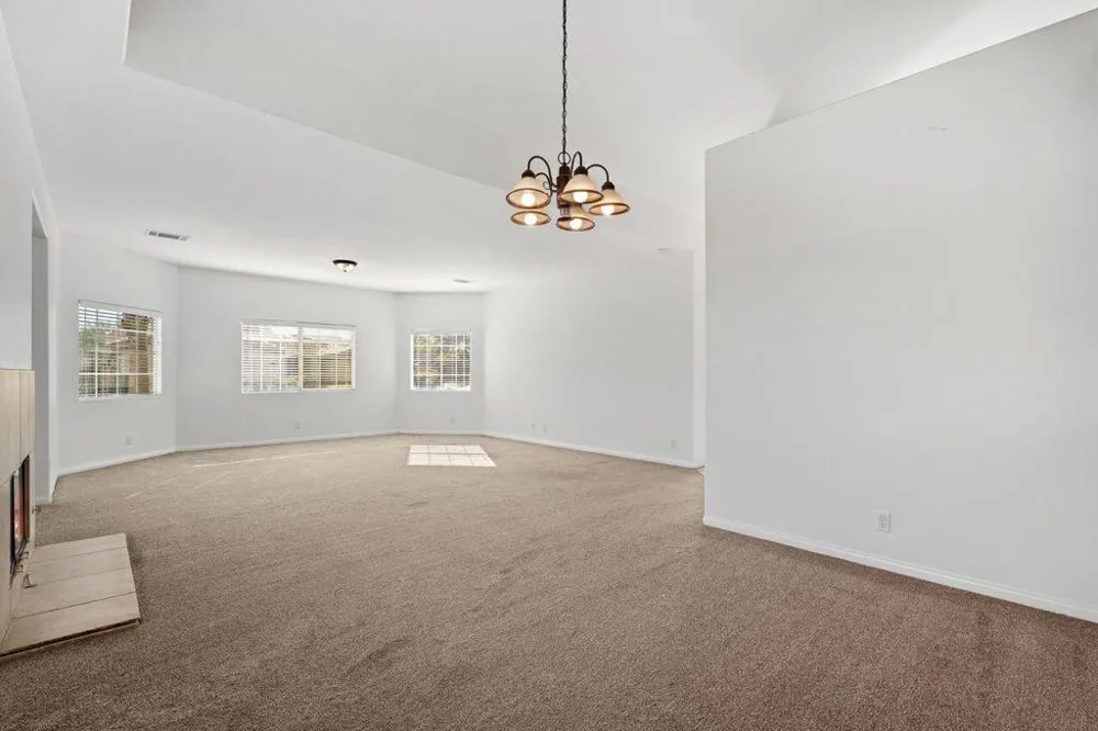 109 Clearwater Way Rancho Mirage, CA 92270