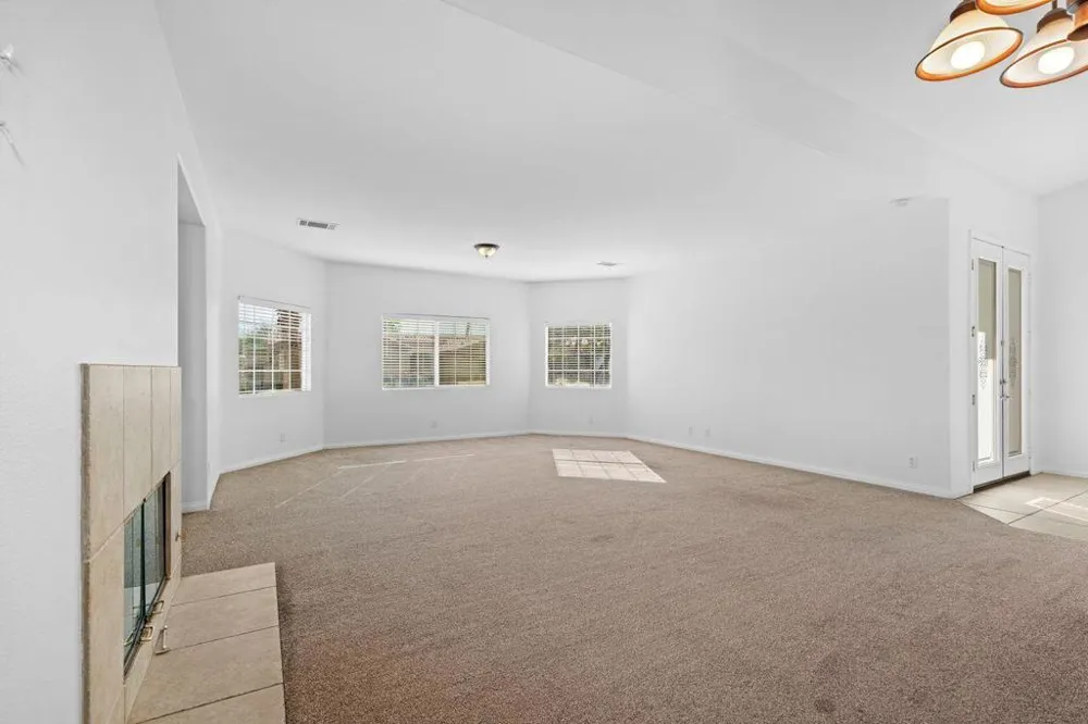 109 Clearwater Way Rancho Mirage, CA 92270
