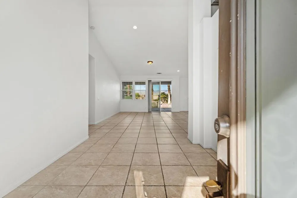 109 Clearwater Way Rancho Mirage, CA 92270