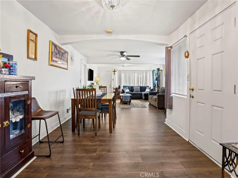 12400 S Wilmington Compton, CA 90222