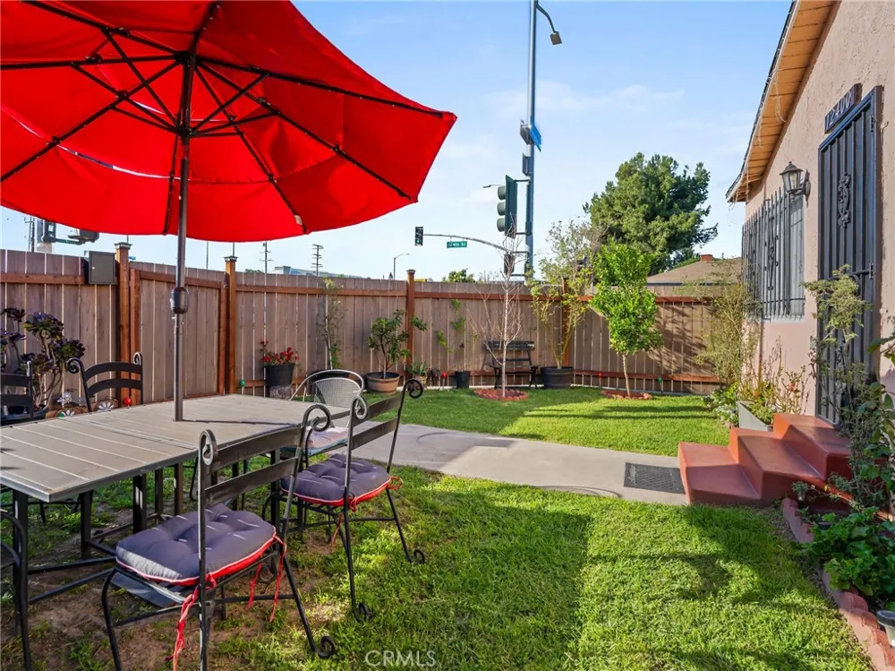 12400 S Wilmington Compton, CA 90222