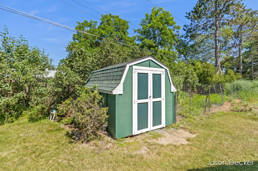 6322 Atkinson Road Grayling, MI 49738