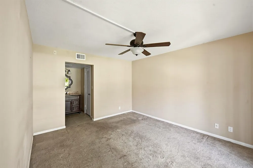 5570 Tamberlane Circle #229 Palm Beach Gardens, FL 33418