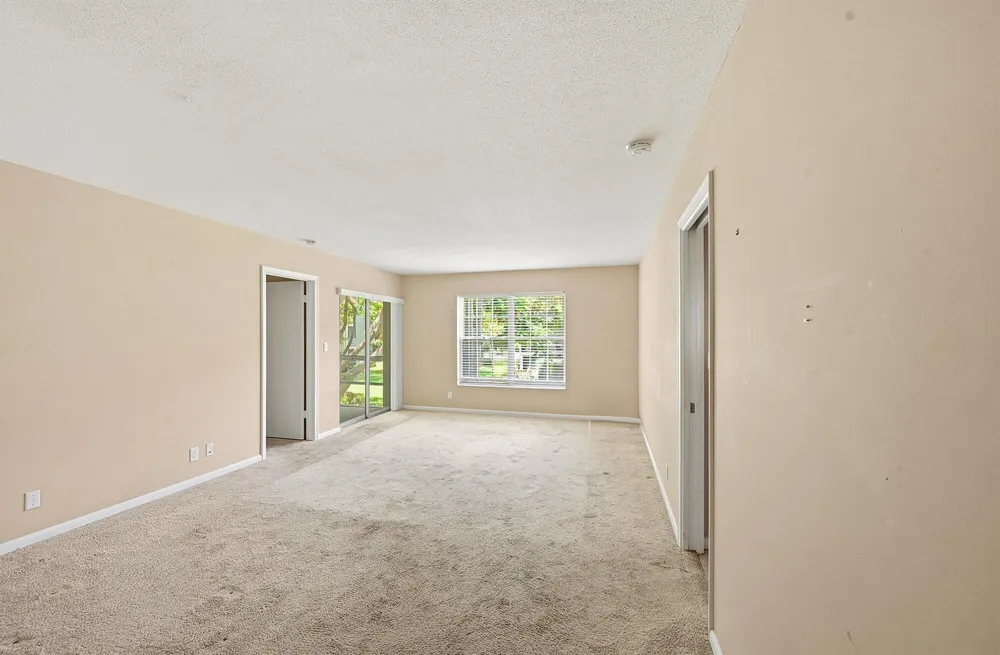 5570 Tamberlane Circle #229 Palm Beach Gardens, FL 33418