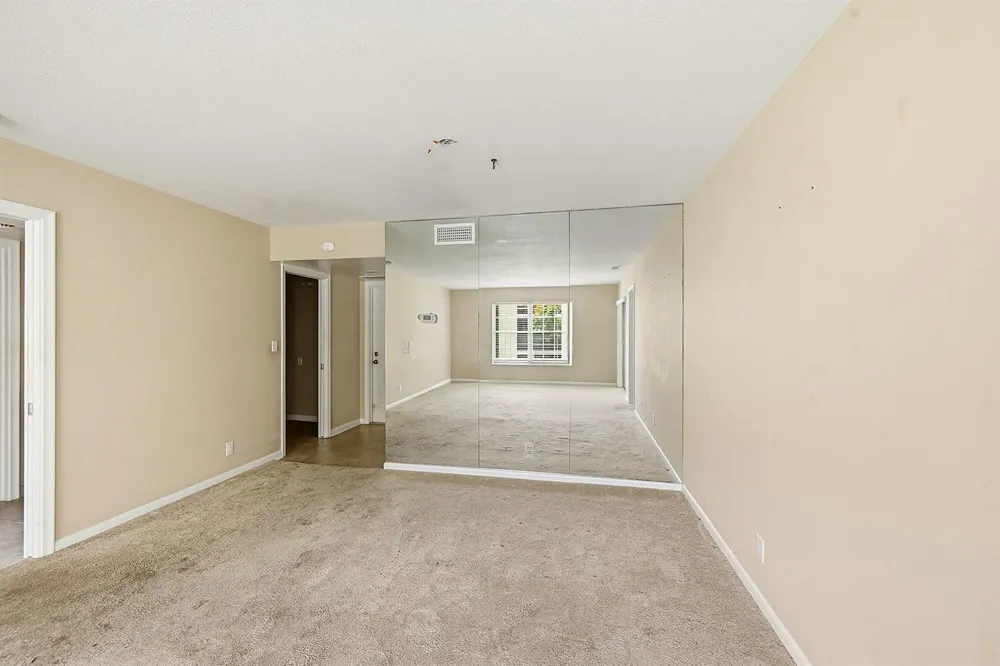 5570 Tamberlane Circle #229 Palm Beach Gardens, FL 33418