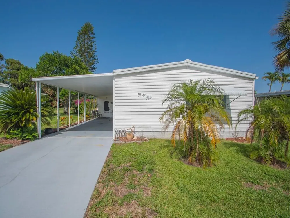 42 Village Lane Jensen Beach, FL 34957