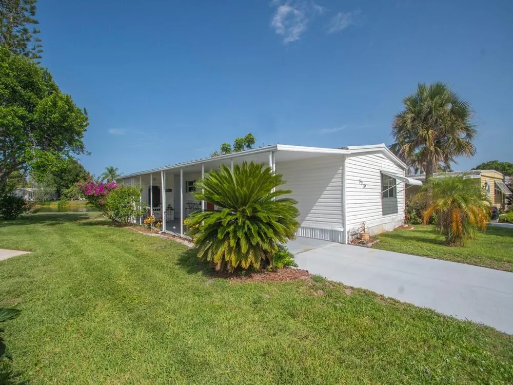 42 Village Lane Jensen Beach, FL 34957