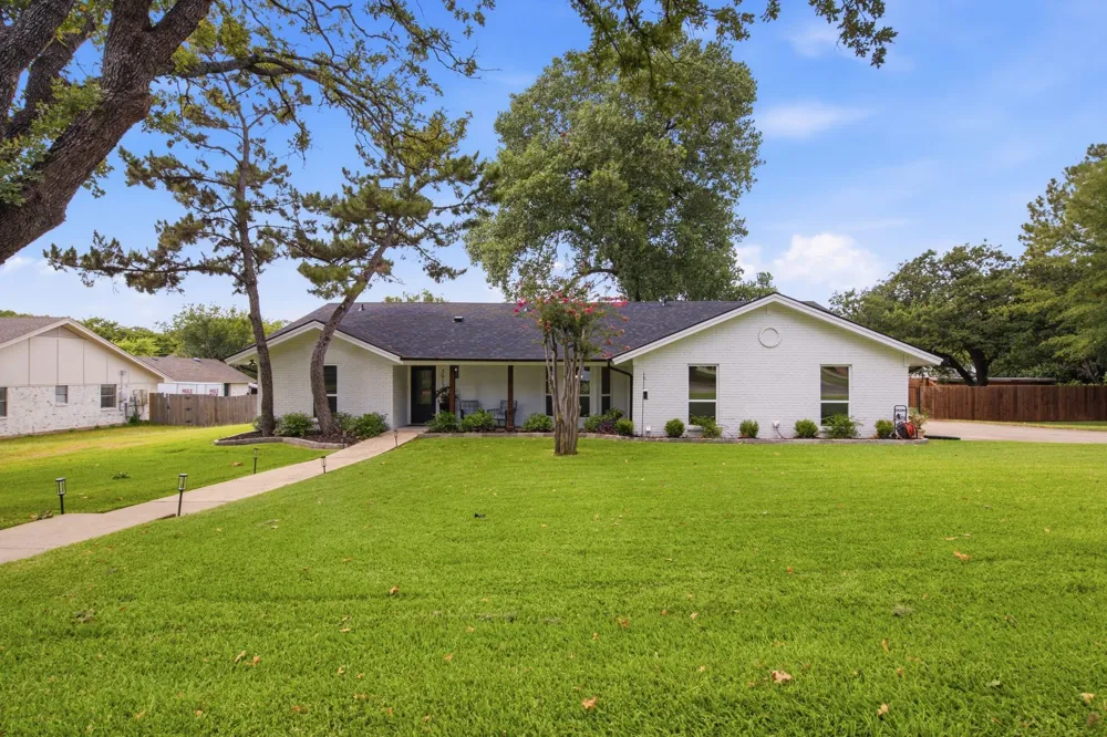 5912 Quails Path Colleyville, TX 76034