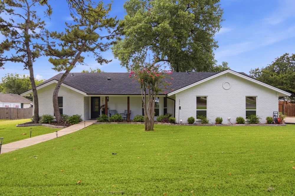5912 Quails Path Colleyville, TX 76034