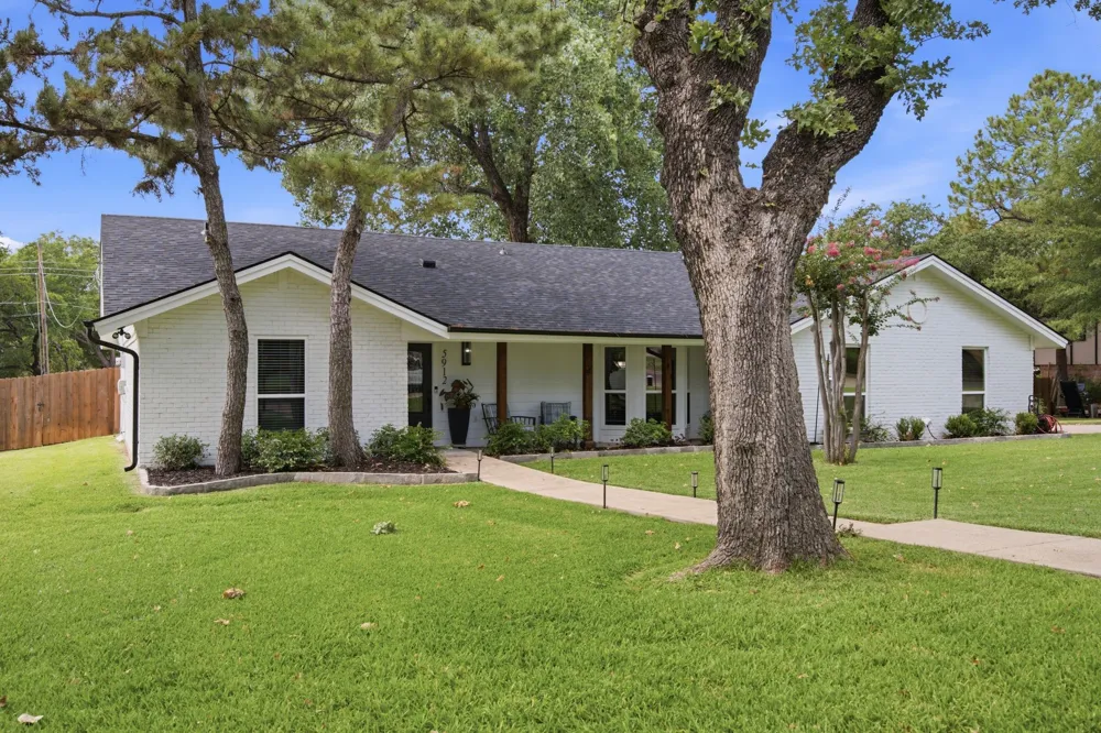 5912 Quails Path Colleyville, TX 76034