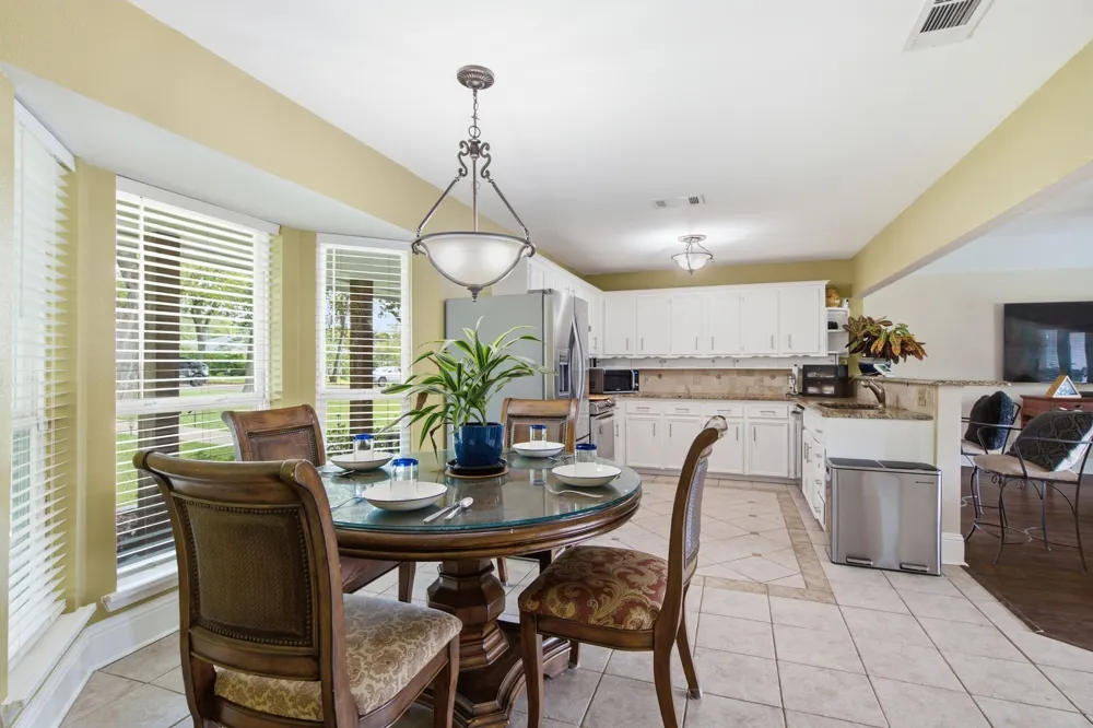 5912 Quails Path Colleyville, TX 76034