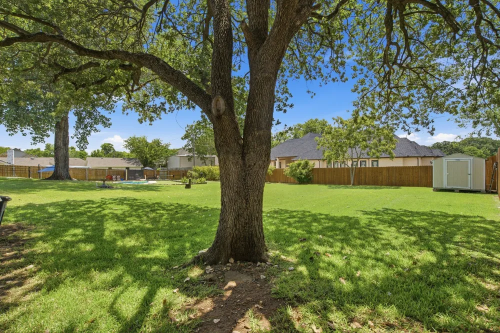 5912 Quails Path Colleyville, TX 76034