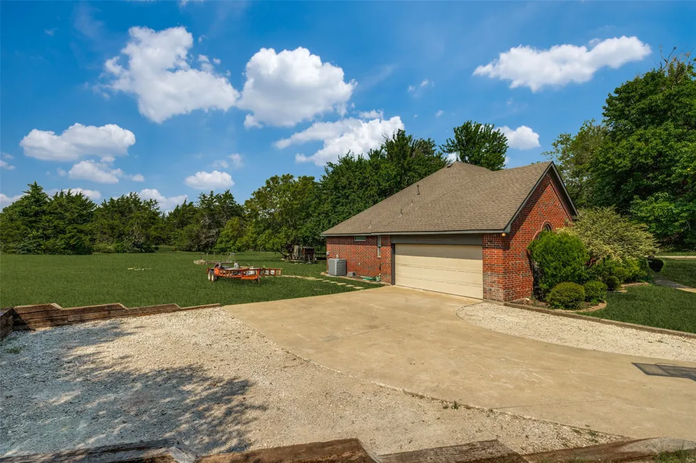305 Cedar Hill Circle Lowry Crossing, TX 75407