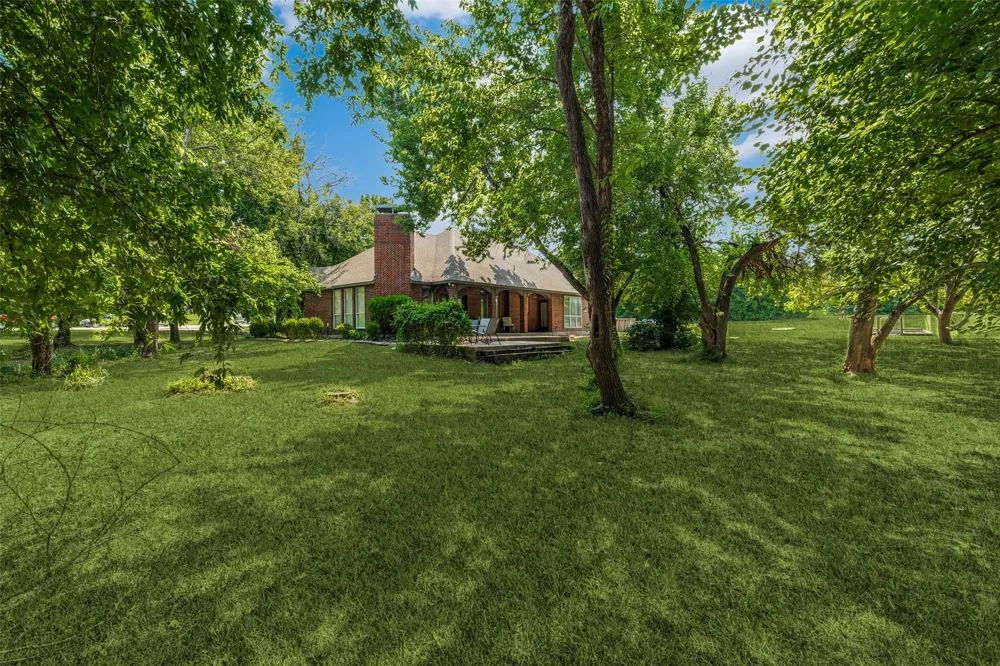 305 Cedar Hill Circle Lowry Crossing, TX 75407