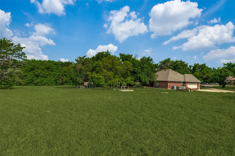 305 Cedar Hill Circle Lowry Crossing, TX 75407