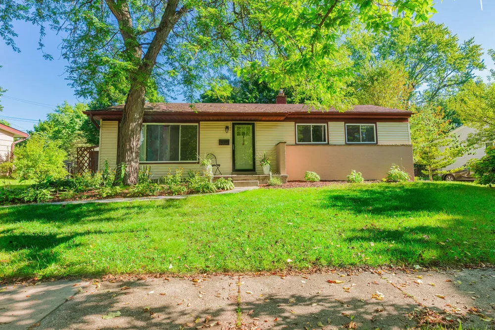 2703 Towner Boulevard Ann Arbor, MI 48104